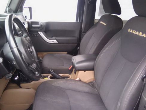 Used 2013 Jeep Wrangler Sahara w/ Connectivity Group image 14