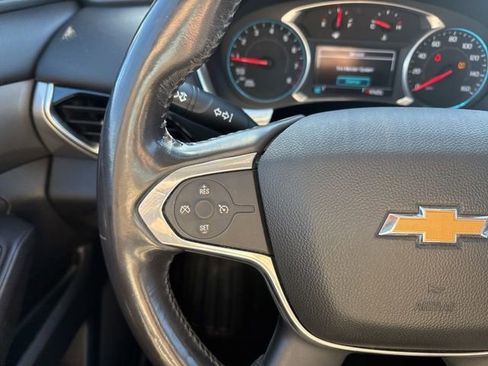 Used 2019 Chevrolet Traverse LT image 15