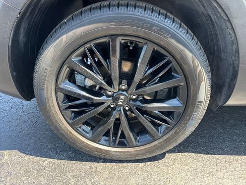 Used 2020 Kia Telluride SX FWD image 16