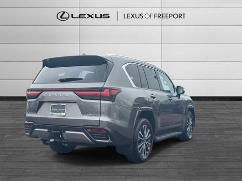 Used 2024 Lexus LX 600 4WD w/ Interior Upgrade Package image 4