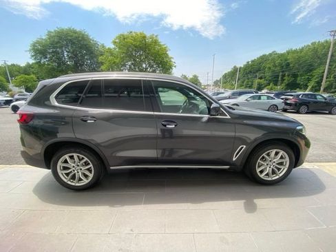 Used 2023 BMW X5 xDrive40i w/ Premium Package AWD/4WD image 6