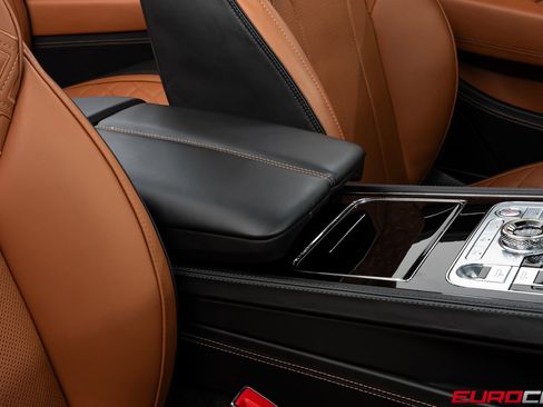 Used 2022 Bentley Continental GT image 31