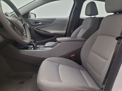 Used 2022 Chevrolet Malibu LT FWD image 17