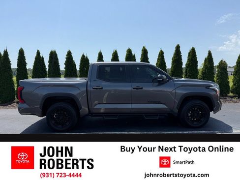 Used 2023 Toyota Tundra SR5 w/ SR5 Convenience Package AWD/4WD image 1