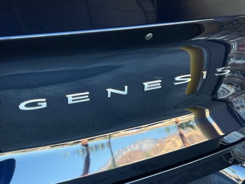 Used 2024 Genesis GV80 2.5T w/ Advanced Package AWD/4WD image 19