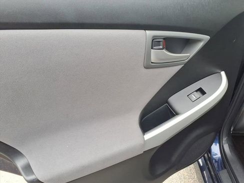 Used 2013 Toyota Prius Three FWD image 14