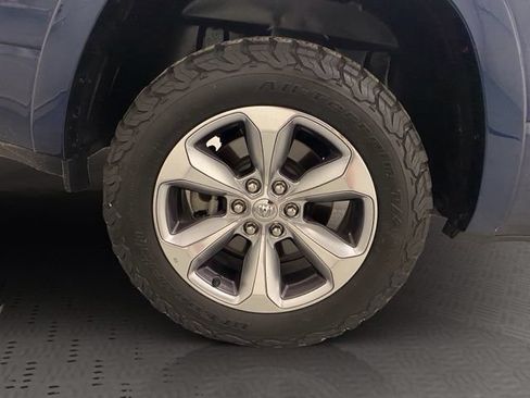 Used 2020 RAM 1500 Limited AWD/4WD image 39