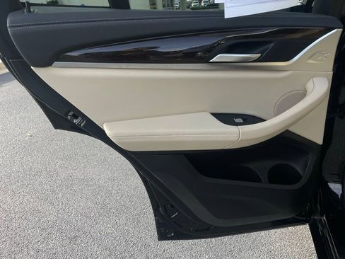 Used 2022 BMW X3 M40i w/ Parking Assistance Package image 40