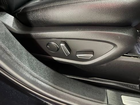 Used 2023 Lincoln Nautilus AWD w/ Premium Package image 25