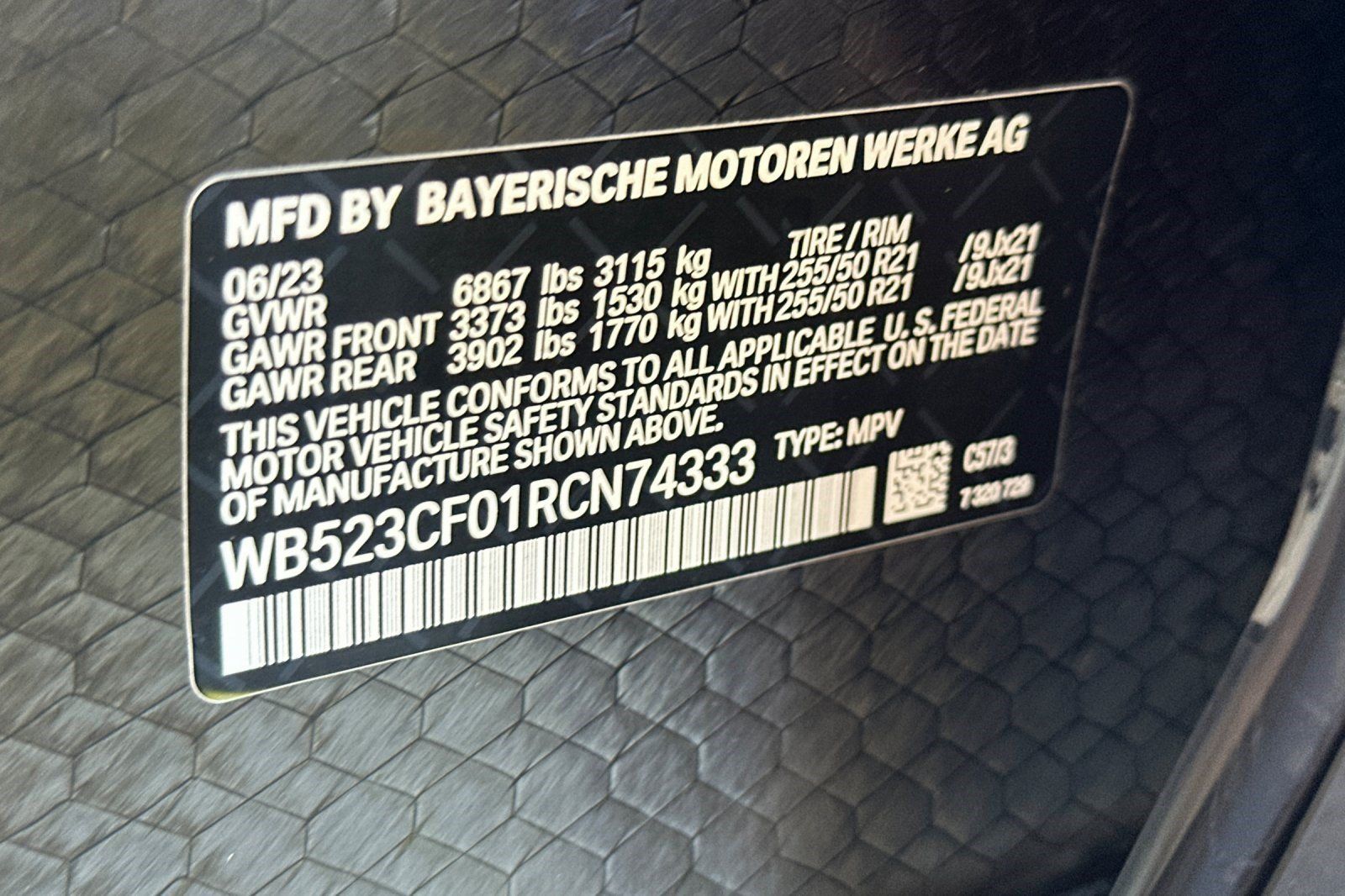 Used 2024 BMW iX xDrive50 w/ Sport Package AWD/4WD image 41