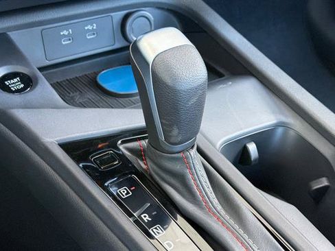 New 2027 Nissan Sentra SR w/ Floor Mat Package FWD image 22
