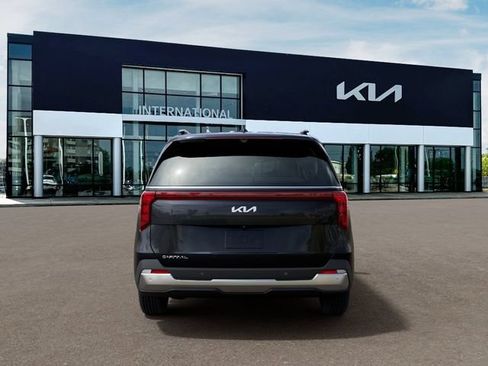New 2026 Kia Carnival SX FWD image 5