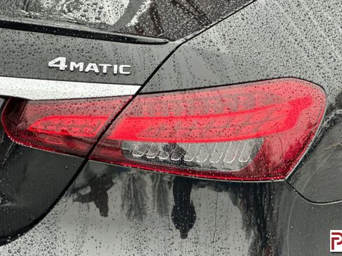Used 2022 Mercedes-Benz E 450 4MATIC Sedan w/ Driver Assistance Package image 36