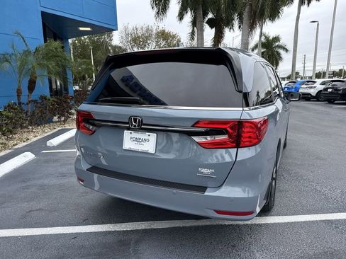 Certified 2024 Honda Odyssey Touring image 21