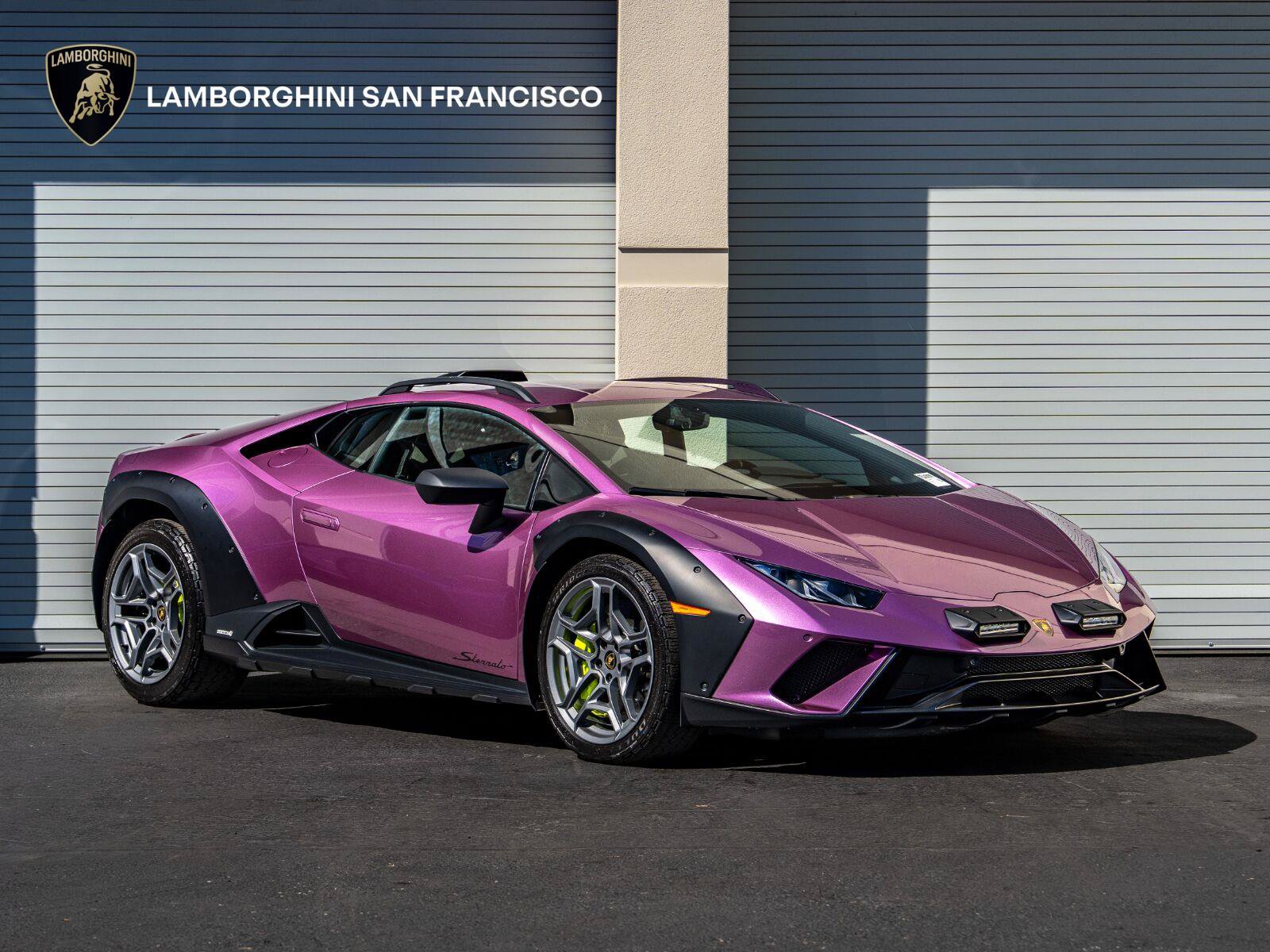 Used 2024 Lamborghini Huracan Sterrato AWD/4WD image 1