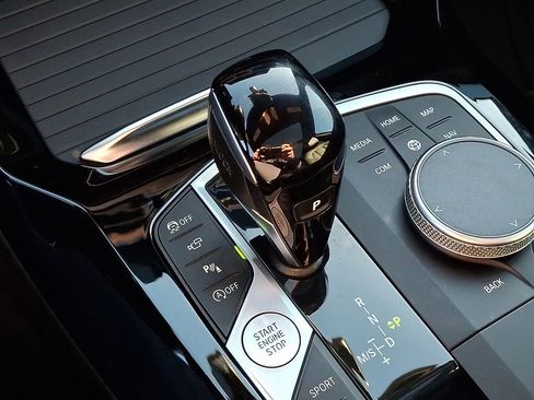 Used 2023 BMW X3 xDrive30i w/ Premium Package image 15