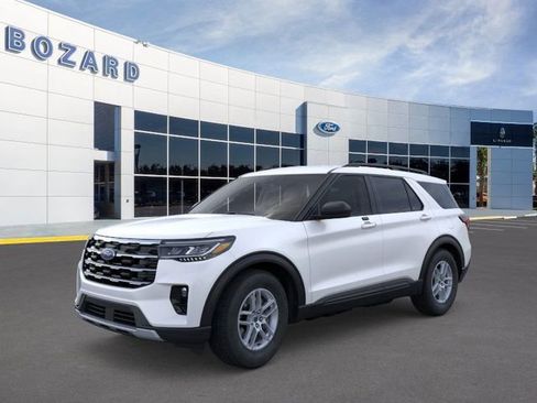 New 2026 Ford Explorer Active w/ Active Comfort Package image 1