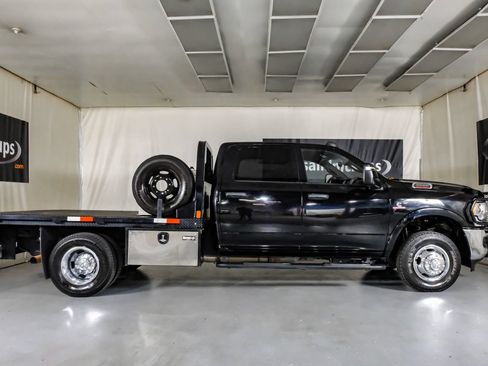 Used 2023 RAM 3500 Tradesman w/ Safety Group AWD/4WD image 5