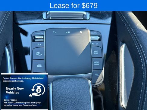Used 2025 Mercedes-Benz GLE 350 4MATIC image 26