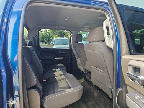 Used 2016 Chevrolet Silverado 2500 LT w/ LT Convenience Package AWD/4WD image 16