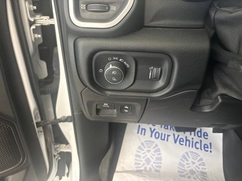 Used 2021 RAM 1500 Big Horn AWD/4WD image 26
