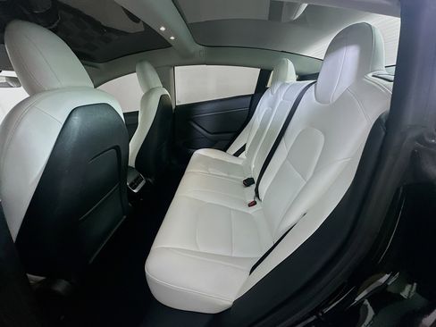 Used 2022 Tesla Model 3 RWD image 28