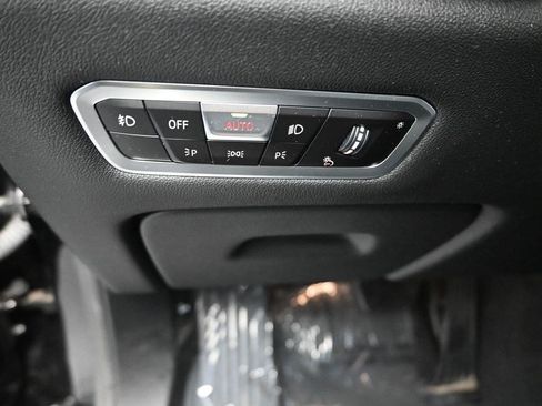Used 2020 BMW X7 xDrive40i w/ Premium Package AWD/4WD image 14