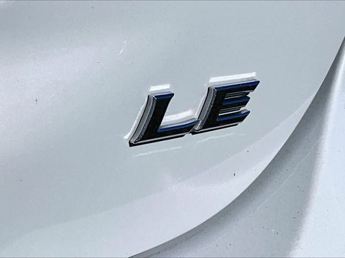 Certified 2024 Toyota Camry LE image 9