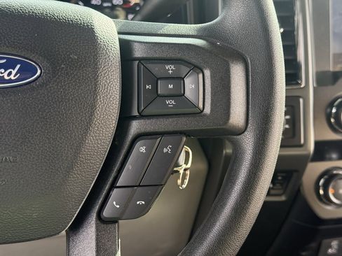 Used 2021 Ford F550 4x4 Regular Cab Super Duty w/ XLT Value Package image 14