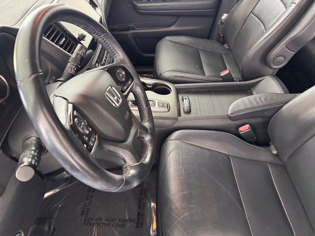 Used 2024 Ford F350 Platinum AWD/4WD image 22
