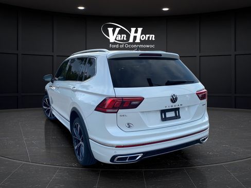 Used 2022 Volkswagen Tiguan SEL R-Line AWD/4WD image 5