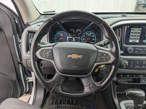 Used 2016 Chevrolet Colorado LT w/ Luxury Package, Chrome RWD image 8