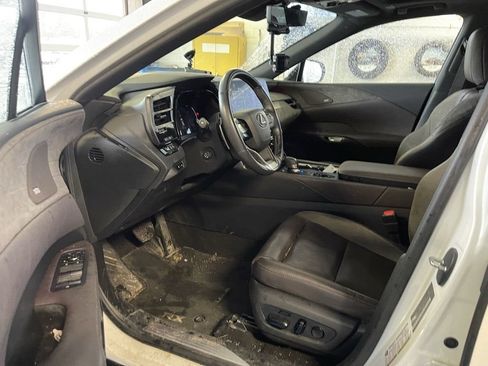 Used 2024 Lexus RX 350 AWD image 5