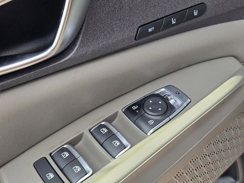 New 2026 Kia Carnival EX image 16