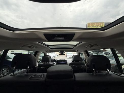 Used 2023 BMW X7 xDrive40i w/ Climate Comfort Package AWD/4WD image 23