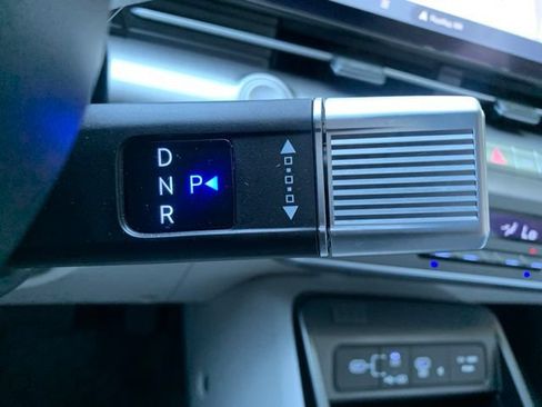 Used 2024 Hyundai Kona SEL w/ Convenience Package FWD image 22