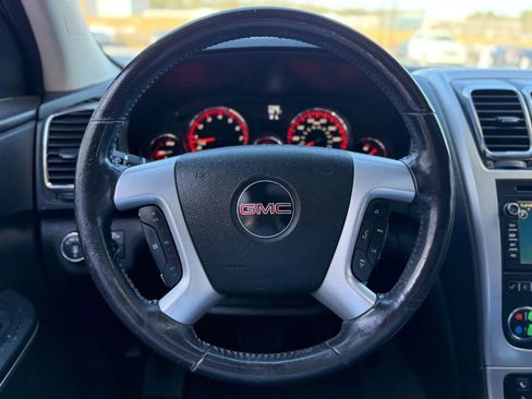 Used 2012 GMC Acadia SLT image 26