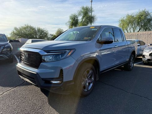 Used 2023 Honda Ridgeline RTL-E image 2