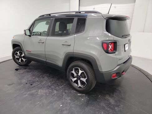 Used 2021 Jeep Renegade Trailhawk AWD/4WD image 6