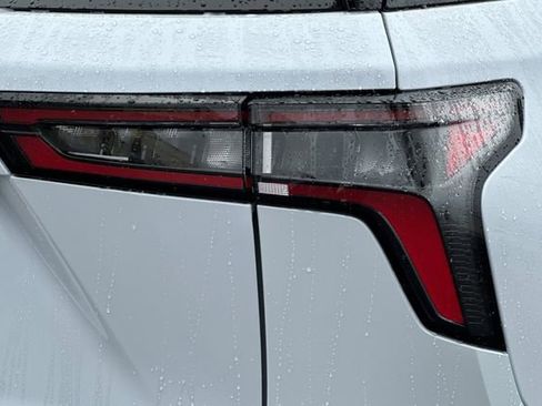 New 2026 Chevrolet Equinox RS image 36