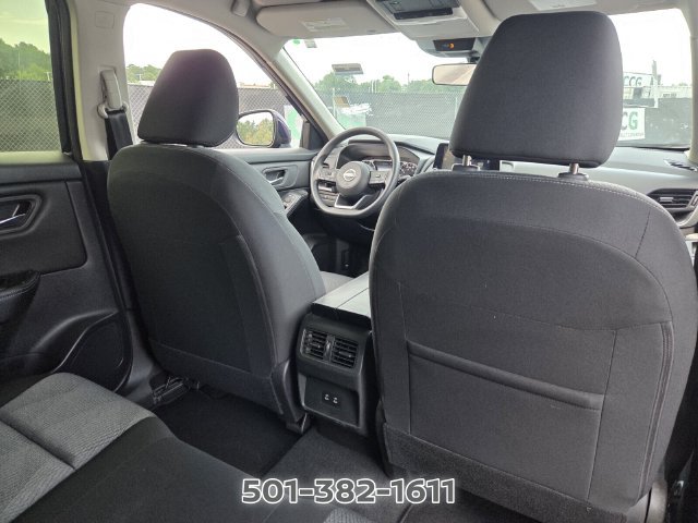 Used 2024 Nissan Rogue SV FWD image 15