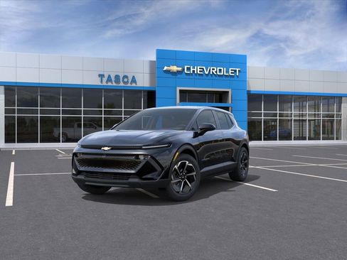 New 2026 Chevrolet Equinox EV LT FWD image 10