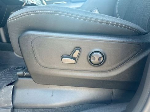 Used 2023 RAM 1500 Big Horn AWD/4WD image 14