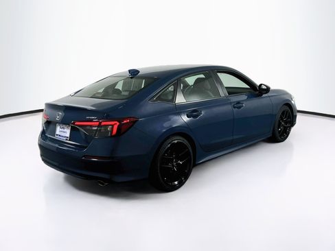 Used 2025 Honda Civic Sport image 5
