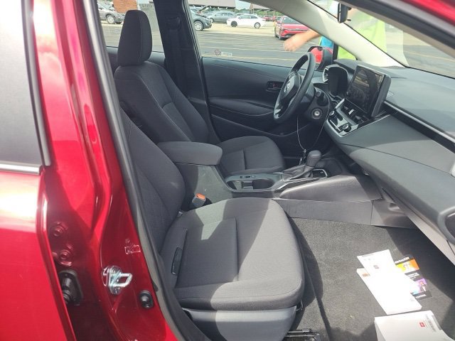 Used 2026 Toyota Corolla LE FWD image 10