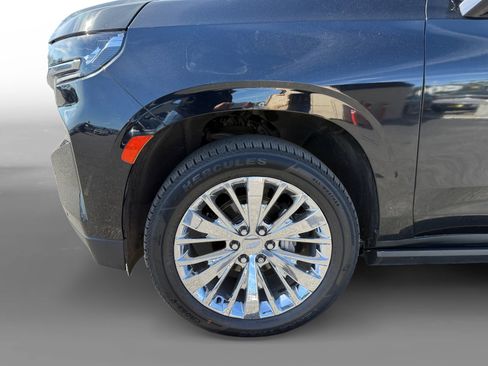 Used 2021 Chevrolet Tahoe High Country w/ Premium Package image 9