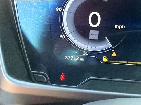 Used 2015 BMW i8 Base image 33