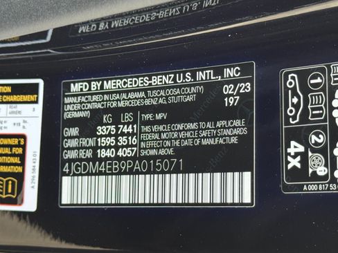 Used 2023 Mercedes-Benz EQS 580 4MATIC SUV w/ Exclusive Trim Package image 57