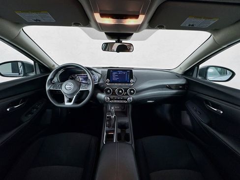 Used 2024 Nissan Sentra SV image 36