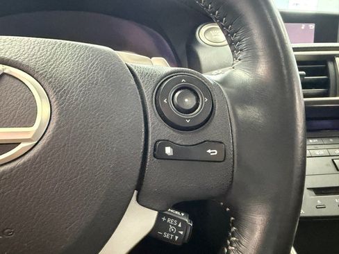 Used 2015 Lexus IS 250 w/ Premium Package RWD image 50
